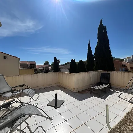 T3 A Avec Terrasse Et Parking - Fr-1-309-509 Apartment *